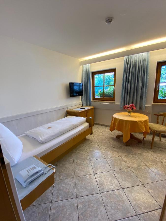 קונסטנץ Hotel Haus Seehang מראה חיצוני תמונה