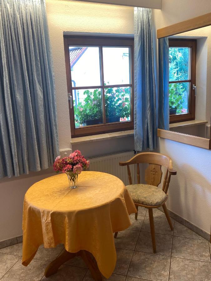 קונסטנץ Hotel Haus Seehang מראה חיצוני תמונה