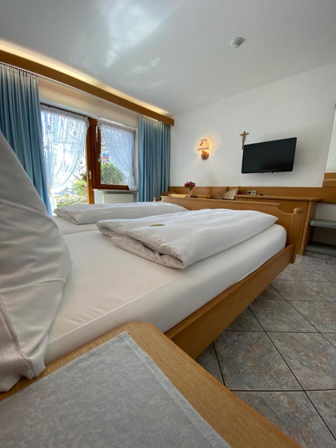 קונסטנץ Hotel Haus Seehang מראה חיצוני תמונה