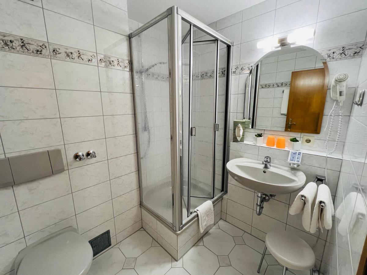 קונסטנץ Hotel Haus Seehang מראה חיצוני תמונה