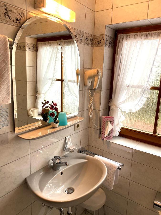 קונסטנץ Hotel Haus Seehang מראה חיצוני תמונה