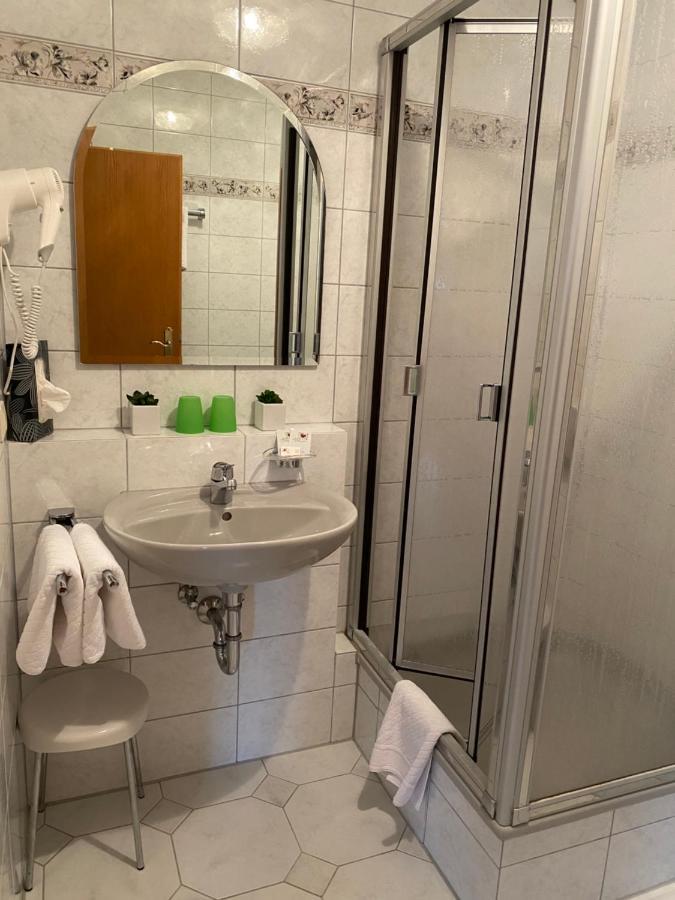 קונסטנץ Hotel Haus Seehang מראה חיצוני תמונה